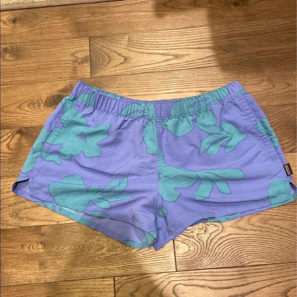 BRAND NEW Patagonia Barely Baggies